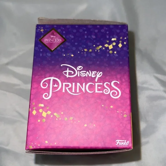 Disney princess Snow White, funko Minis! New in box! - Picture 8 of 8